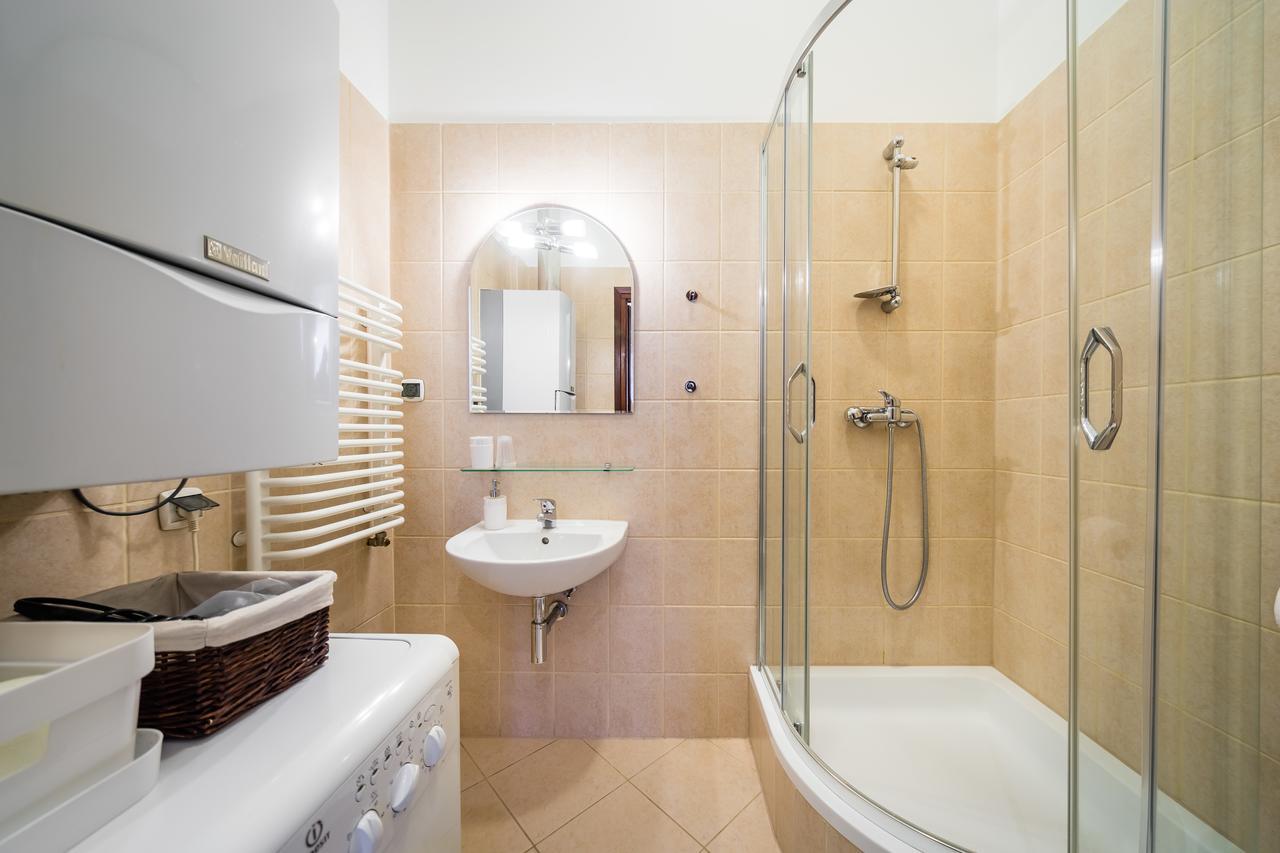 Apartament Zacisze Wawelofts คราคูฟ ภายนอก รูปภาพ