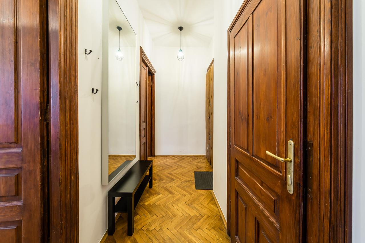 Apartament Zacisze Wawelofts คราคูฟ ภายนอก รูปภาพ